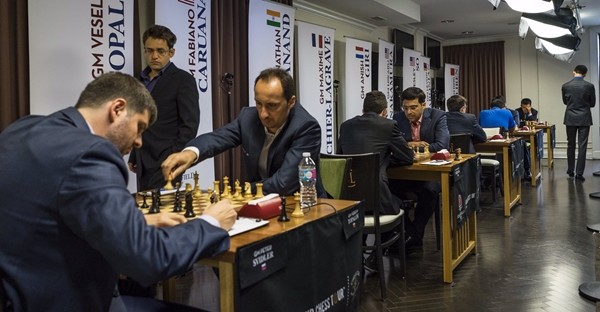 Topalov parte con una vittoria