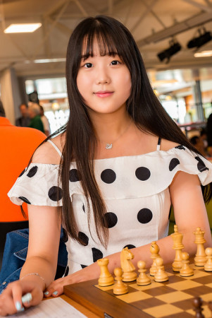 Yuan Ye, classe 2000 Elo 2126, ha realizzato una Norma MI 