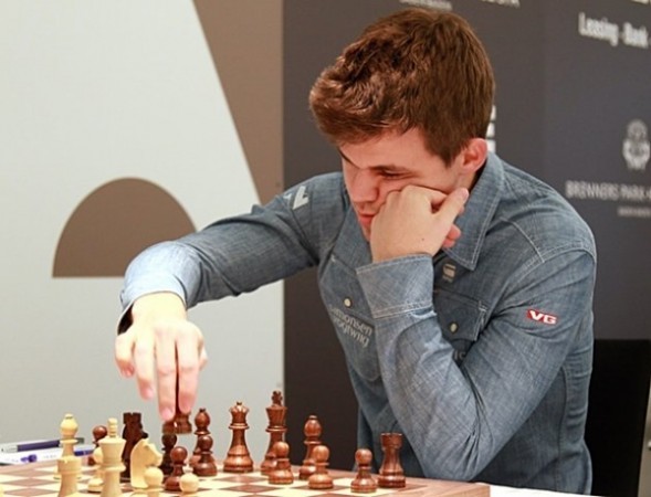 Carlsen_Grenke_2015_Home-589x450