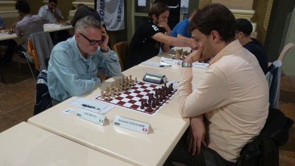 il Maestro Internazionale Fabio Bruno (sinistra)