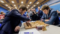 carlsen-karjakin6-Alina L'Ami2016