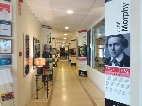 Campioni del passato all'ingresso