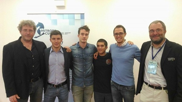 la formazione dell'Italia al completo