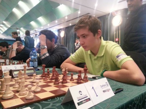 Christian Palozza prima scacchiera dei Campioni in carica di Ostia Scacchi (U16)