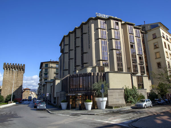 starhotels_michelangelo_fi_home