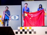 Premiazione_Olimpiadi_2018_Caruana_Ding_Ju_Home
