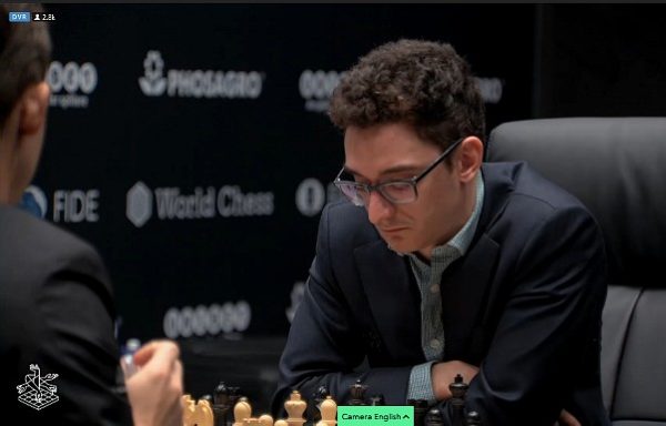 La reazione di Caruana ad 16.Af4, che toglie definitivamente dalla scacchiere le complicazioni dervianti dall'eventuale Cce4