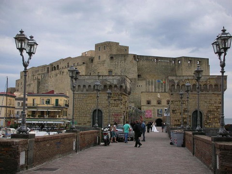 Crociera2010_Napoli_Castellodellovo