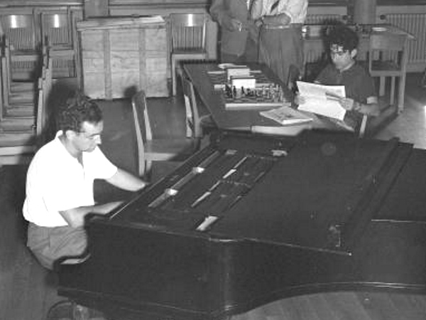 Pos002players