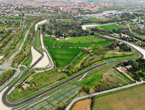 Autodromo_Imola_veduta