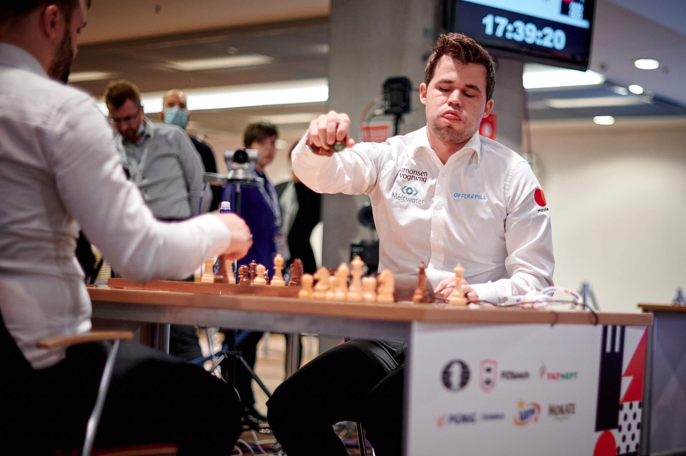 Carlsen_disgustato_Mondiale_Blitz_2021