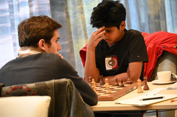 Hoogeveen_2022_Moroni_Kumar Sanjit S