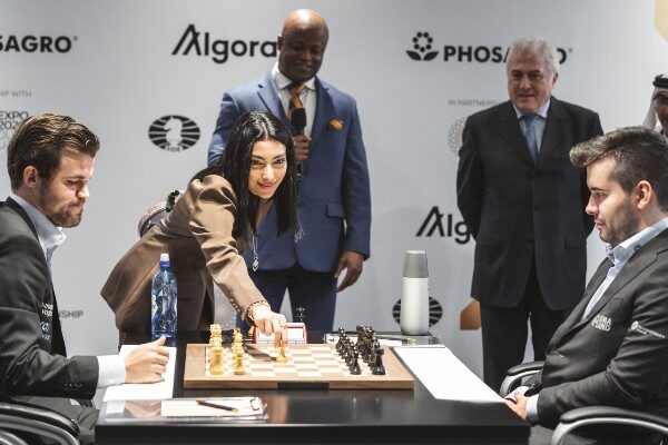 Carlsen_Nepo_Mondiale_2021_partita10