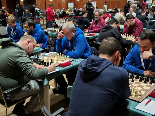 Serie_Master_foto_simbolica 1