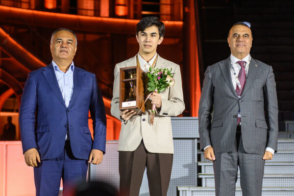Olimpiadi_2026_Abusattorov