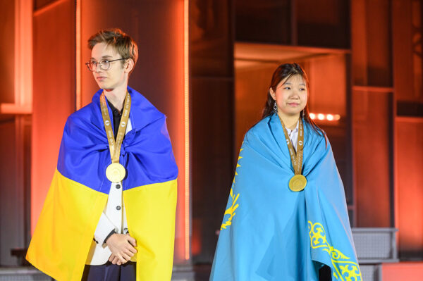 Olimpiadi_2026_Kaliakhmet_Samunenkov_oro_scacchiera_4